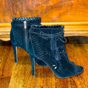 Ivanka Trump peep toe booties